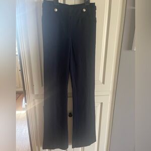 Cache Pants with Button Detail